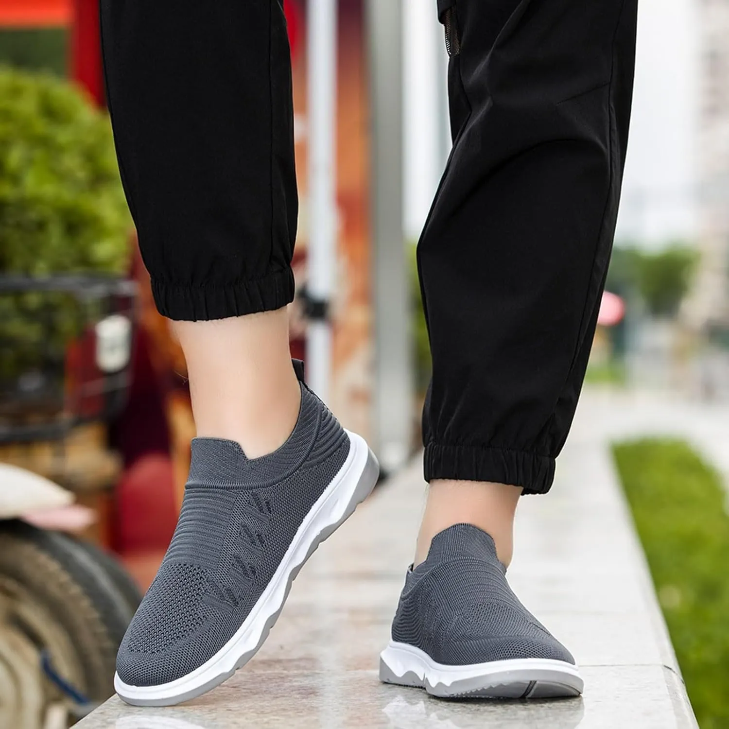 Men Shoes Flat Soled Casual Shoes Breathable Hollow Mesh Shoes Slip On Soft Soled Casual Men's Casual Shoes Wide Width Men's